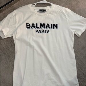 Balmain White Boys Short-Sleeve Logo Tee with Black and Blue Outline size 12